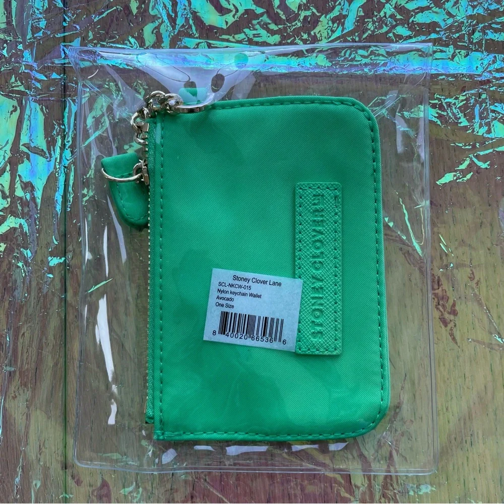 🆕 Stoney Clover Lane Avocado Green Nylon Keychain Wallet